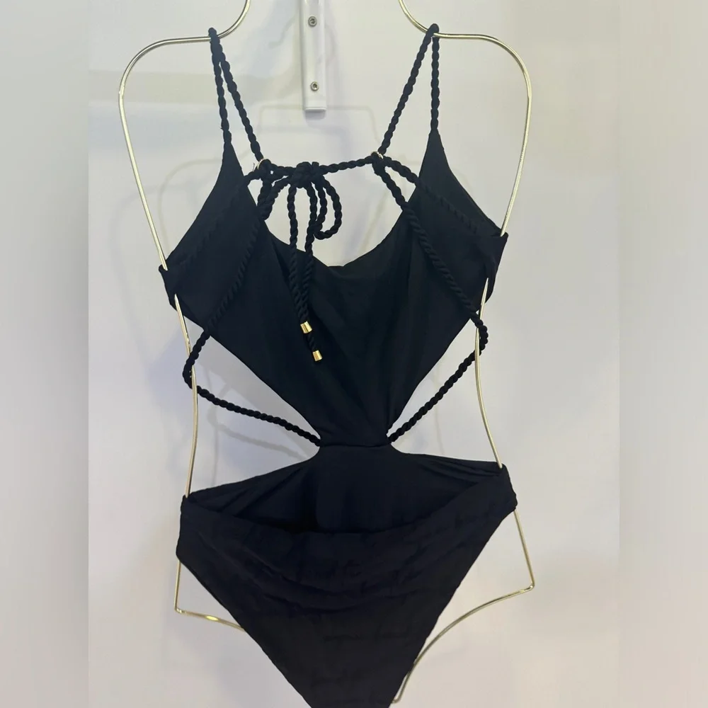 Aguabendita One Piece Swim - Picture 3 of 5